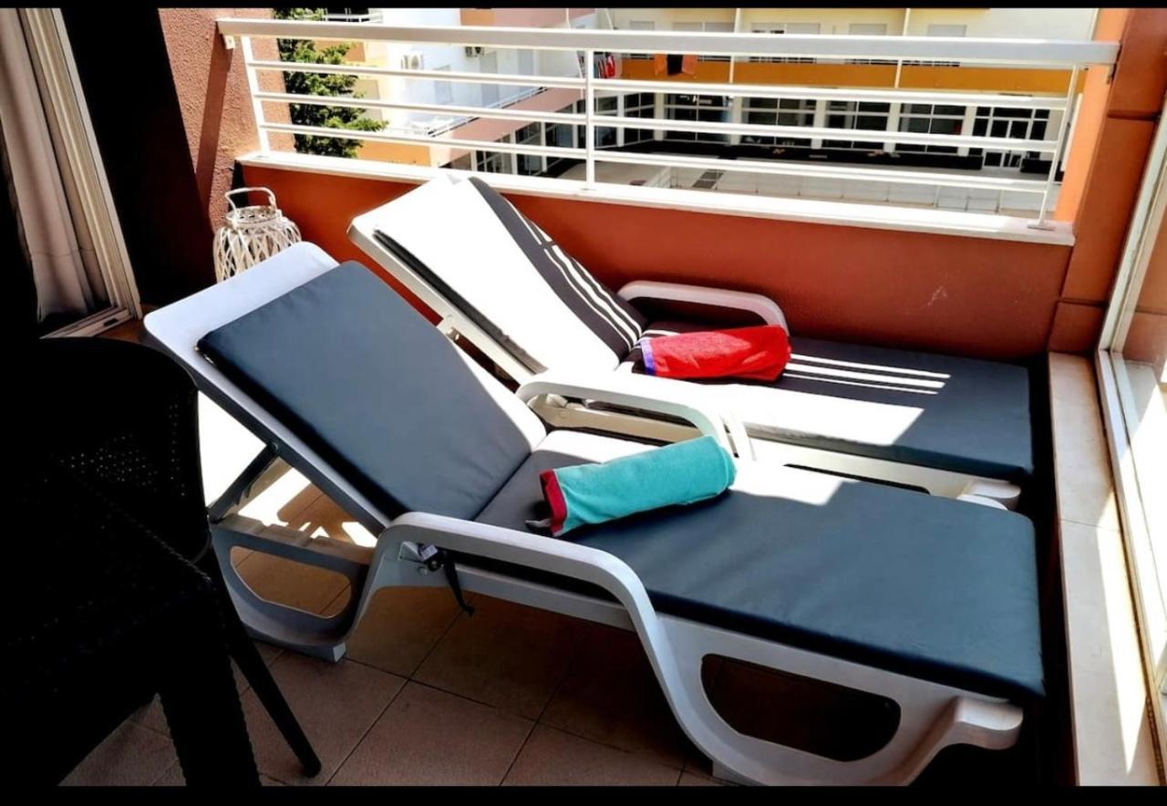 Beachfront Seaview Litoralmar Apt, Fast Wifi, Airco, Pool, Private Parking Portimao Exterior photo